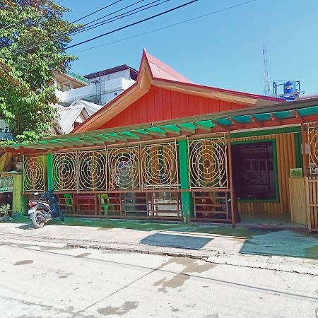 אל נידו Chariz Inn מראה חיצוני תמונה
